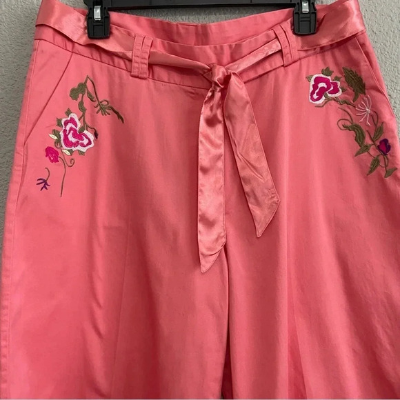 Coast to Coast Embroidered Bermuda Wide Leg Shorts Size 14 Cotton Blend - Picture 2 of 4